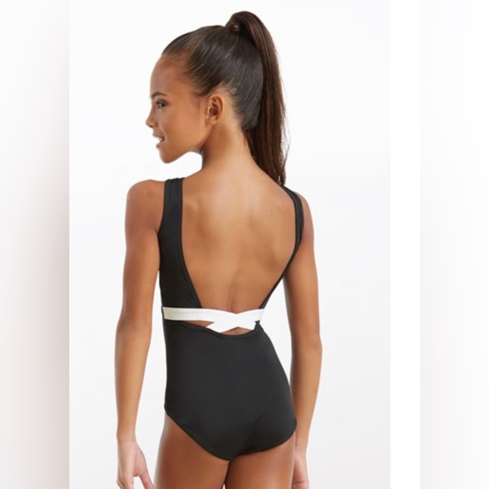 Girls Balera keyhole Leotard / Black/ white cross back/ size MC